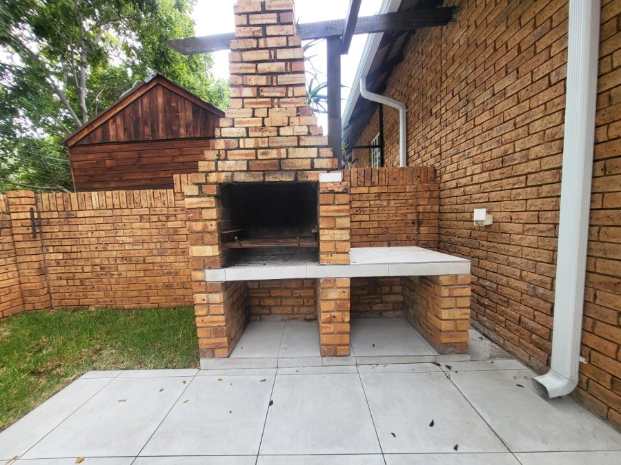 3 Bedroom Property for Sale in Boschdal North West